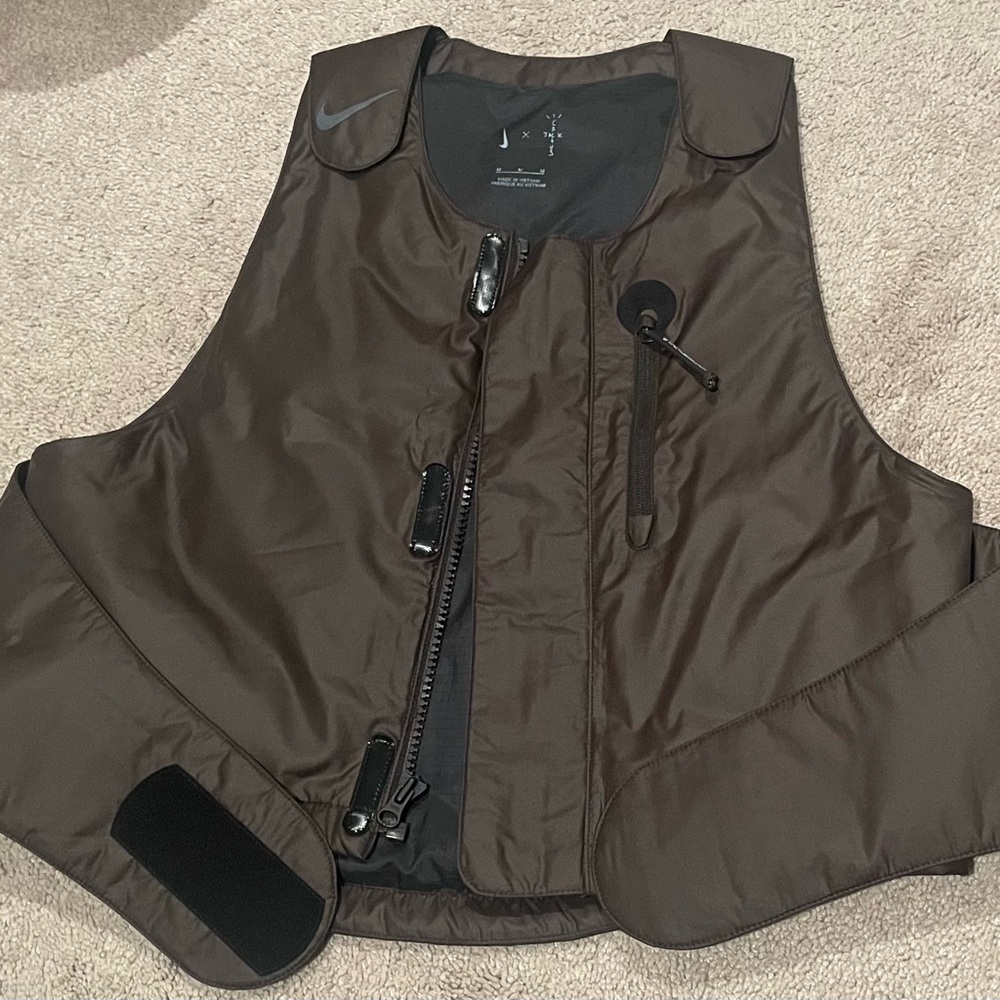 Nike x Cactus Jack Travis Scott Brown Utility Vest sz Medium